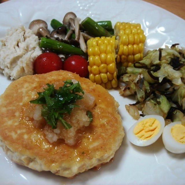 昨夜は厚揚げと鶏の和風ハンバーグ