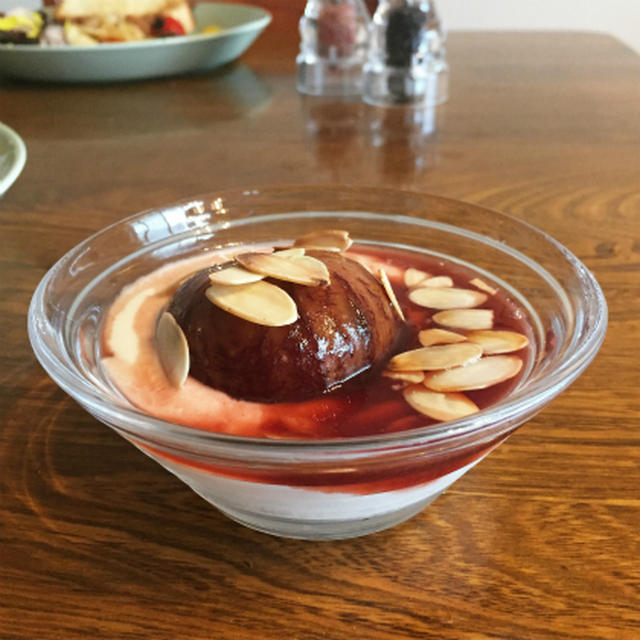 なんだか色々朝ごはん