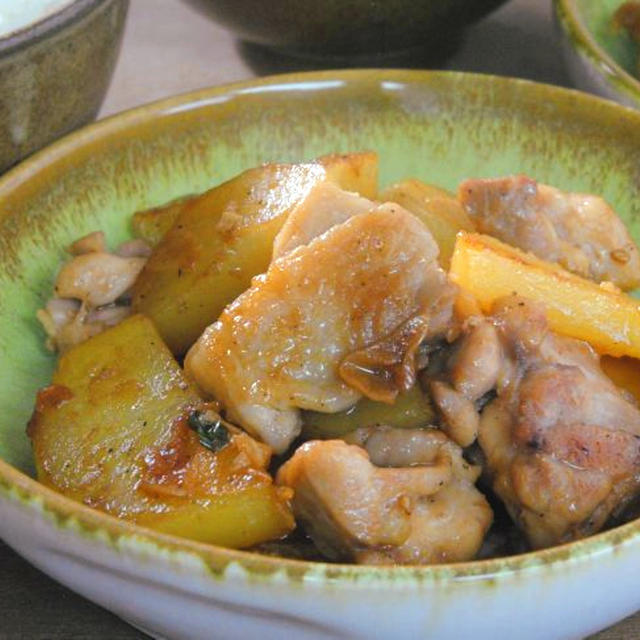にんにく風味☆鶏もも肉とジャガイモの炒め煮