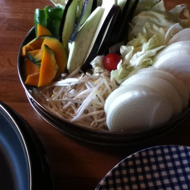 野菜たっぷりホルモン焼き肉ディナー
