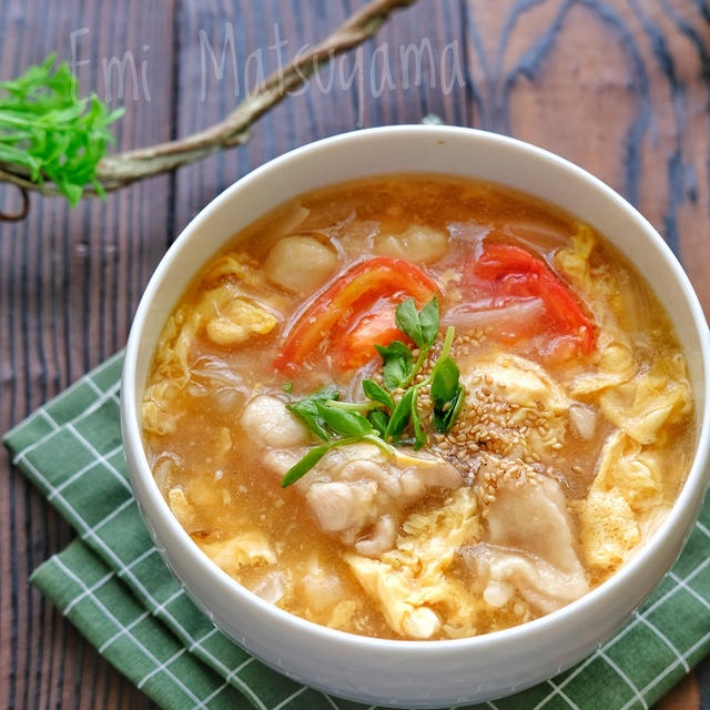 柔らか鶏肉とかき玉トマトのとろみ旨スープ