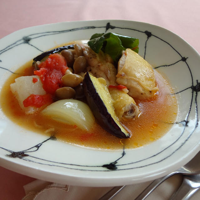 Weekendはさっぱりイタリアン　　　〝地鶏と野菜の煮込み”