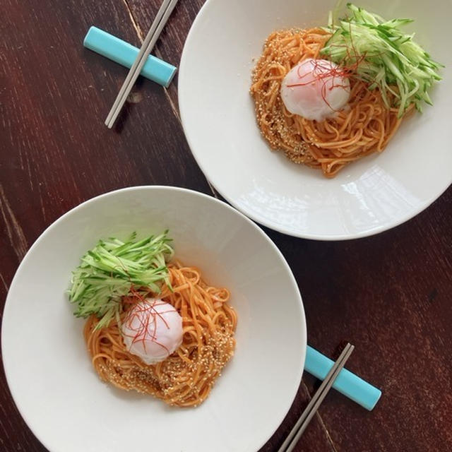 暑い日にも湿度の高い日にもすっきりな辛さ「ビビン麺」。