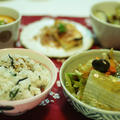 白菜の重ね煮と、梅ひじきご飯。中華風茶碗蒸しのうちごはん