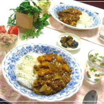 カレーライスと献立（お昼ごはん）