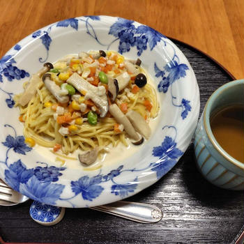 きのこと野菜のミルクパスタ