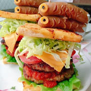 こいのぼりソーセージの【低糖質バーガー】高野豆腐ハンバーガー