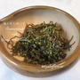 紫蘇の実と昆布の醤油炒めでおにぎりを