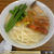 丁寧に麺を調える夜