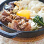 男子の好きな♪スキレットで肉だしがっつりすき焼き肉うどん