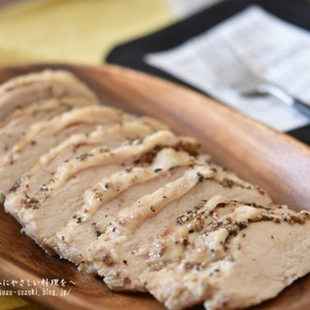 レンジでサラダチキンができる方法 大人の味のブラックペッパーサラダチキンレシピ