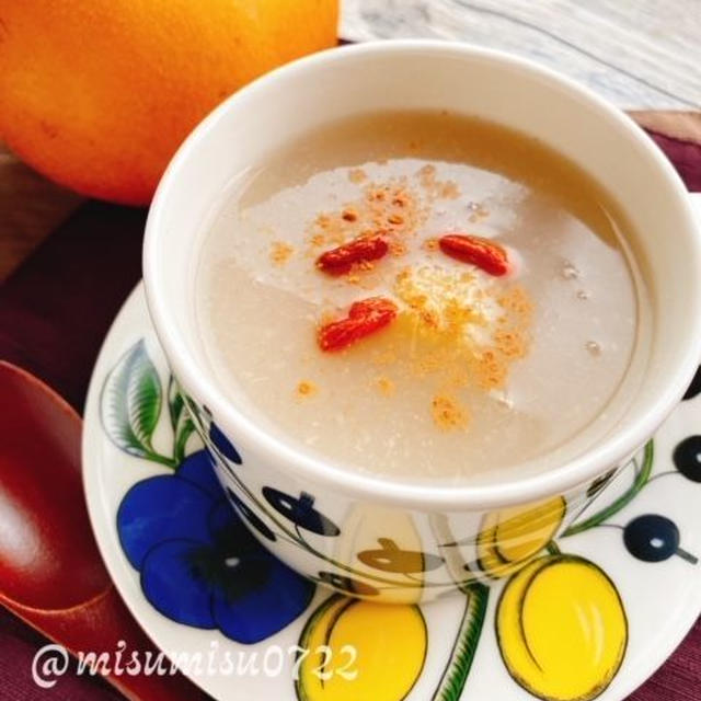 喉の痛みに【薬膳】梨と生姜のスープ(動画レシピ)/Pear and ginger soup.