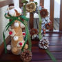 自然素材のクリスマスリースとオーガニック糸＋リサイクル素材のミニツリーを手作りしました。