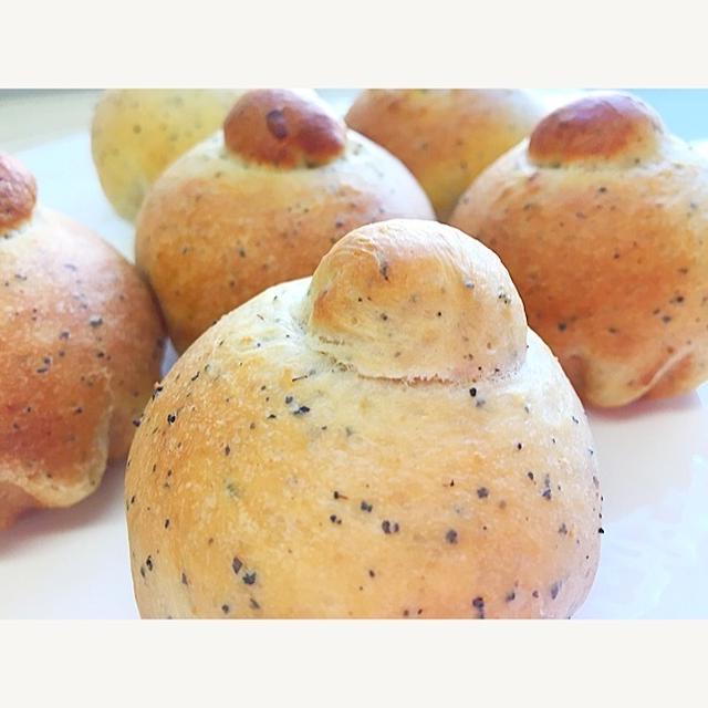 ロイヤルミルクティーでリッチな生地の紅茶パンと、りんごのパウンドケーキレッスン