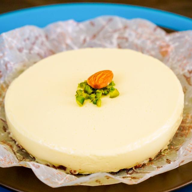 自家製サワークリームのココアタルトレアチーズケーキ