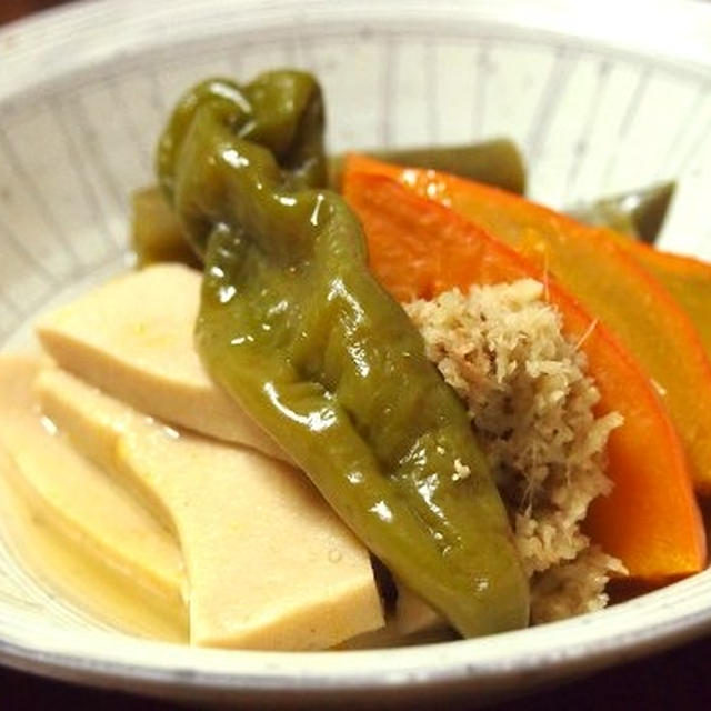 夏野菜と凍み豆腐の煮物