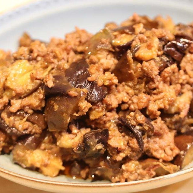 とにかく辛い麻婆茄子が食べたいと言われたので(*´艸｀*)