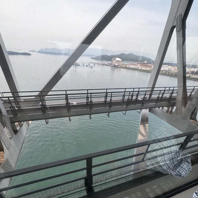 瀬戸内 列車の旅〜マリンライナー パノラマ席がスゴイ！