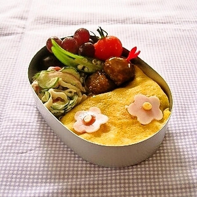 オムライス弁当