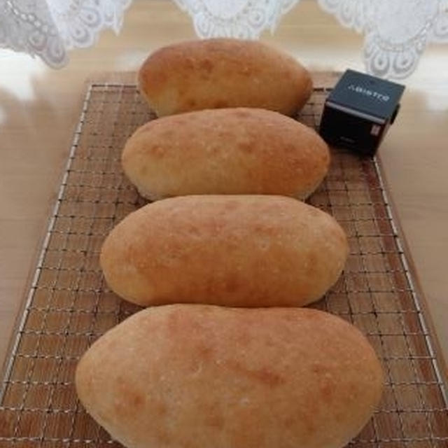 全粒粉コッペパン♪
