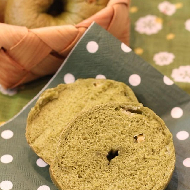 昼カフェ☆抹茶ホワイトチョコのベーグル（レシピ）