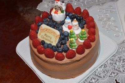 ２回目 ２０１３年 クリスマス料理 ラズベリーとブルーベリーのチョコケーキ By まなパパさん レシピブログ 料理ブログのレシピ満載