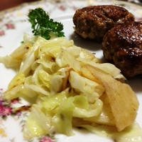 じゃがいもとキャベツのクミン炒め