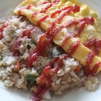 白だしご飯とごま油のオムライス