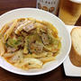 休肝日に「マグロとキャベツのトマト煮込み ペンネ入り」