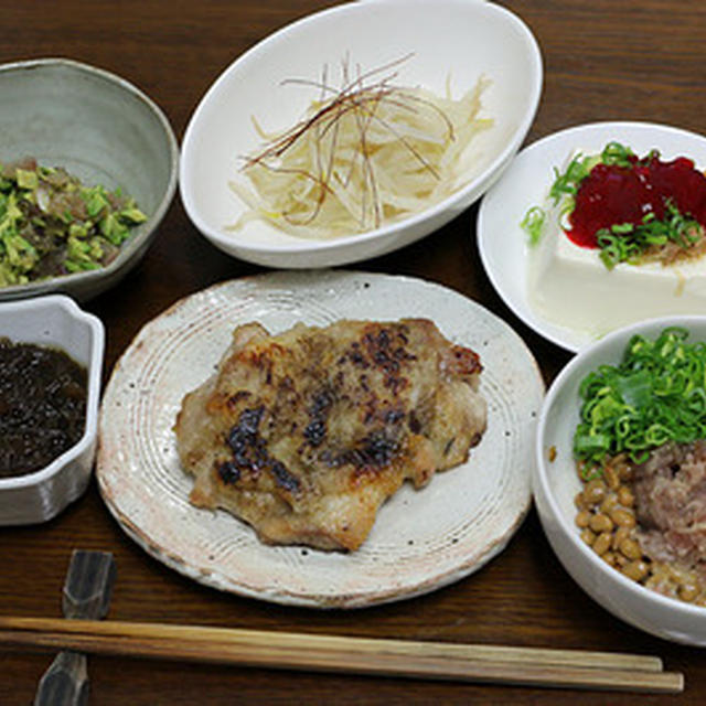 家でのんびり晩ご飯