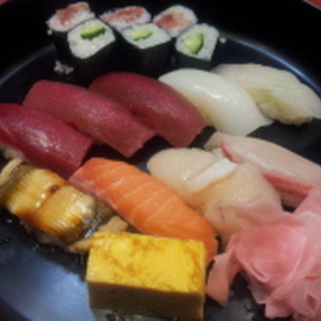 今日のランチもお寿司