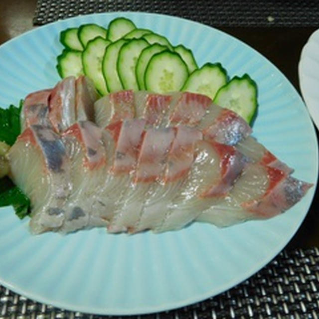 ヒラマサのお刺身と炊き込みご飯 By Watakoさん レシピブログ 料理ブログのレシピ満載