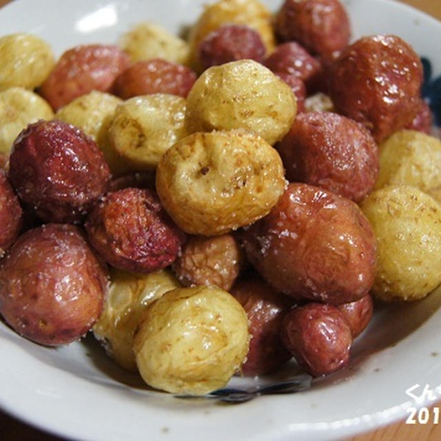 ☆小粒の新じゃがで素揚げ☆