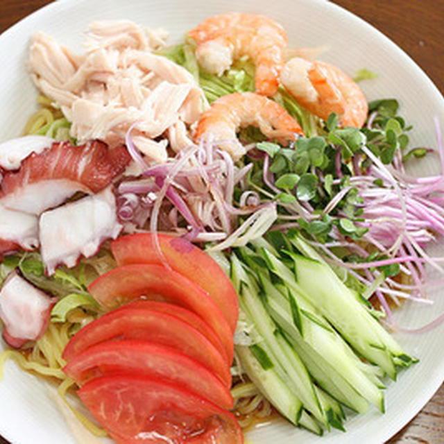 ちょっと豪華めな「冷めん」