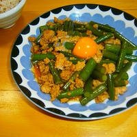 雑穀米とひき肉とにんにくの芽の甘辛いためと韓国料理コンテスト