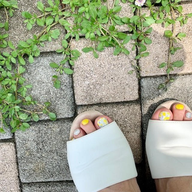ネイルシールが、とっても楽チンだった♪  楽天のマラソンもちょこっとお買い物