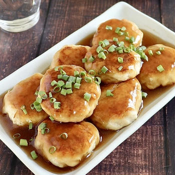 節約×へルシー×満足感！鶏むね豆腐つくねの中華あん