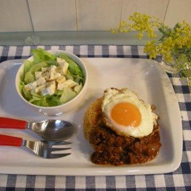 ケチャップライス☆目玉焼き乗せ