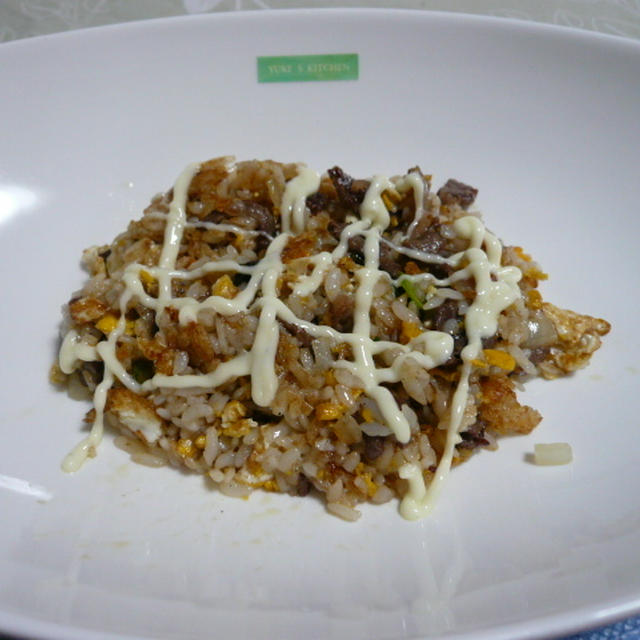 ビーフ炒飯チーズ入り