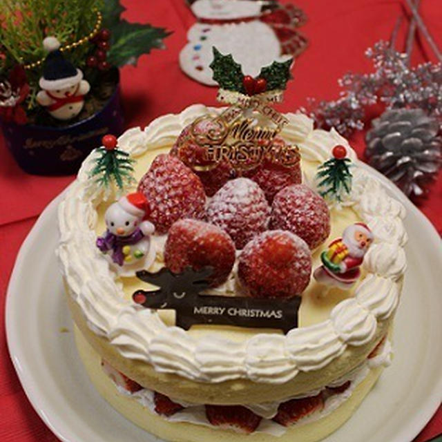 クックパドさんの人気検索で1位【市販のスポンジでズボラなクリスマスケーキ 】