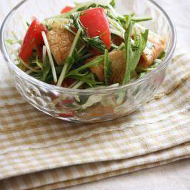 トマトと水菜のそのまま板麩サラダ