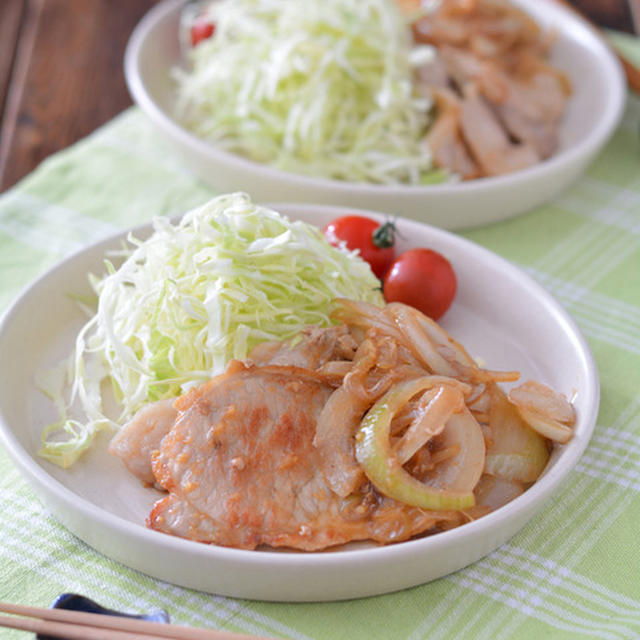 豚肉のクミンしょうが焼き。【しょうが焼きにひとふり・ねりチューブ使用・ごはん＆キャベツが進む】
