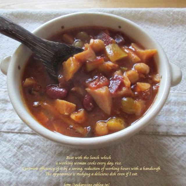 ミネストローネ風ごった煮スープで朝ごはん　＆　お弁当用さつま芋のおだんご