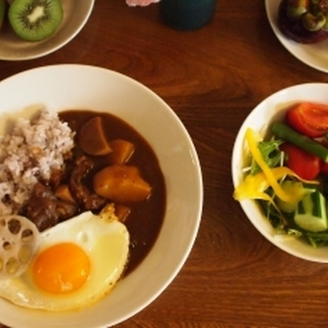 おはよ～？☆寝坊しちゃったカレーモーニング