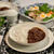 料亭カレーに焼き野菜を添えた夜ごはん