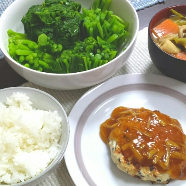 鶏豆腐バーグ＆かき菜のおひたし＆超具沢山味噌汁