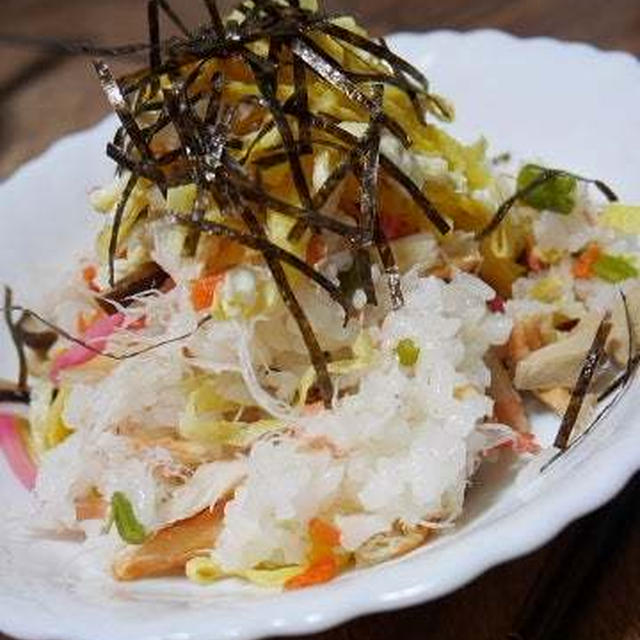 今日はひなまつりの日