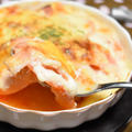 トマトのチーズ焼き。トマトの水分でスープっぽくいただけるおつまみ。
