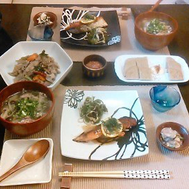 『和』な 鮭のムニエル♡柚子バターソースと根菜の塩麻婆。