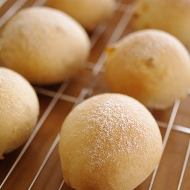粒々はちみつのプチパン☆１時間でできる手作りパン